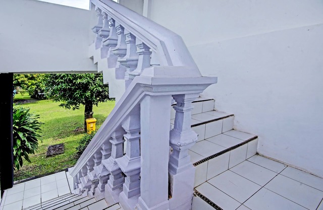 OYO Life 91127 Wisma Sukajadi Syariah