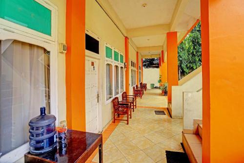 OYO Life 91984 Taufik Kost Syariah