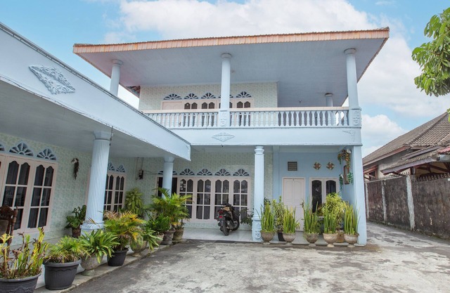 OYO Life 92803 Penginapan Purnama