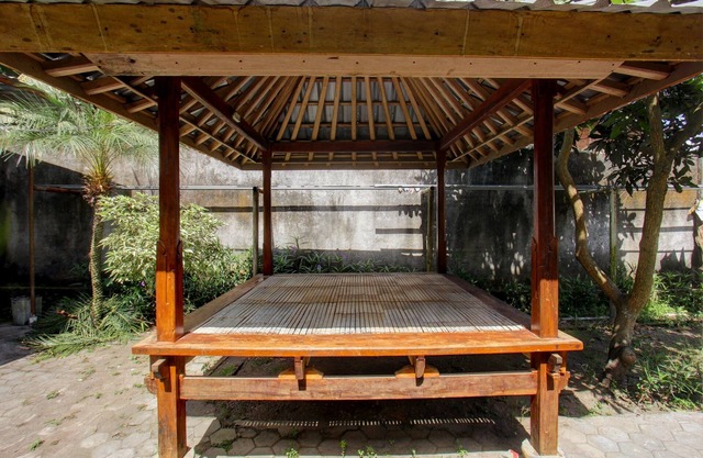 OYO Life 92829 Kos Insan Madani