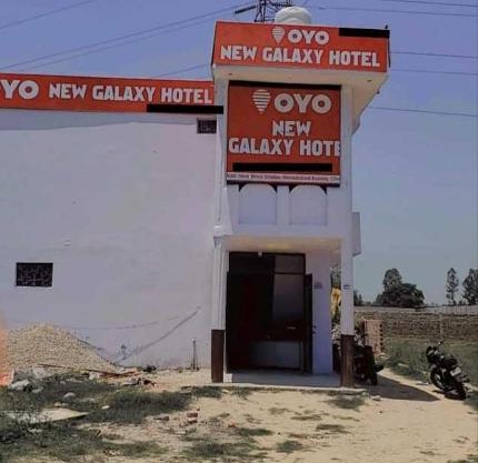 OYO New Galaxy Hotel