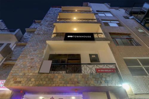 OYO Townhouse Anmol Residency