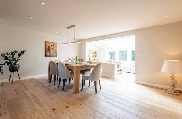 Oystercatcher vacation apartment with garden, terrace and beach chair