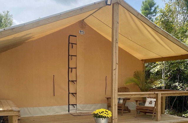 Ozarks Adventure Lodging, Glamping