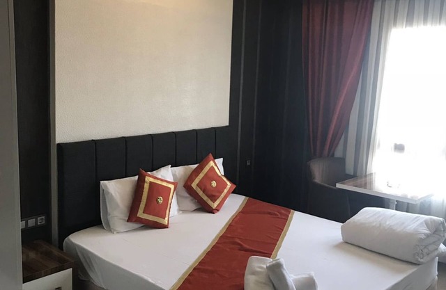 Ozcelik Hotel