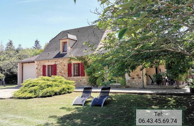 Gîte Périgourdin a 5 km de SARLAT, parque cerrado.