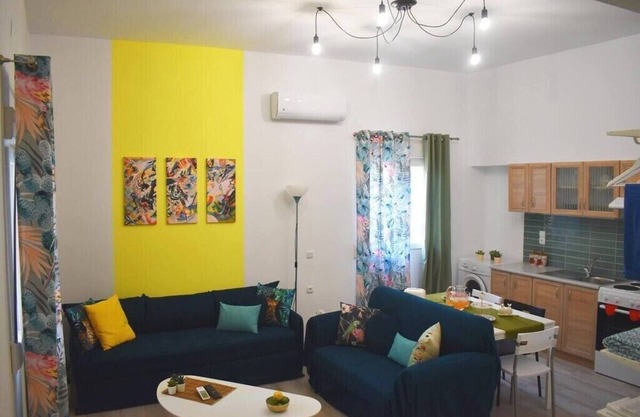 Pirgos Colorful Studio Parking WiFi Ac