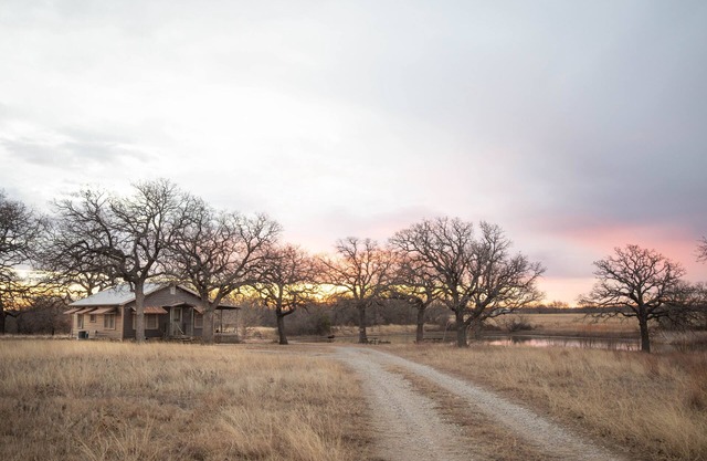 P.T. Cabin provides a private pond & stars included! 5 mins to Jacksboro, Tx.