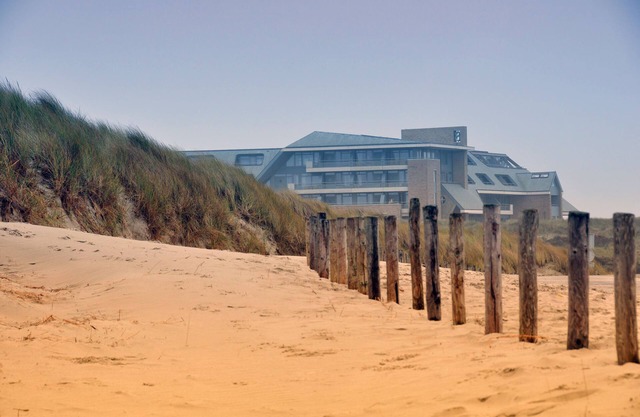 Paal 8 hotel aan Zee