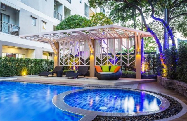 Pacific Park Hotel