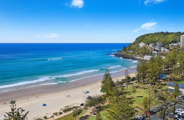 Pacific Regis Beachfront Holiday Apartments
