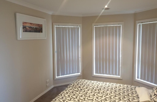 Pacific Werribee Home 25 Min CBD Airport