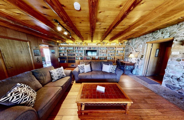 Pack Creek Ranch House + Outdoor Complex Pool + Sauna = Su escapada perfecta de Moab