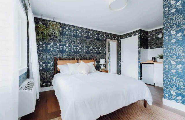 Packwood's Botanical Room