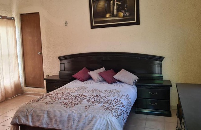 Padrinos Hostal La Paz Full House