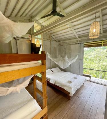 Paganakan Dii Tropical Retreat
