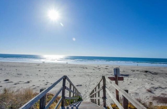LO MEJOR DE LAS DUNAS DE PAJARO: ¡7 habitaciones, 14 camas, RECIENTEMENTE RENOVADO 2019! ¡Completamente abastecido!