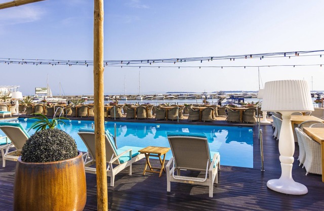 Palace Marina Dinevi Hotel