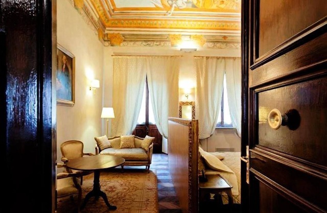Palazzo Carletti