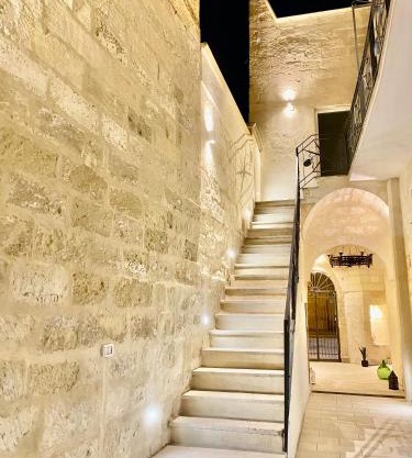 Palazzo Storico Riccardi Rollo