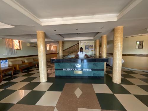 Palema Crown Hotel