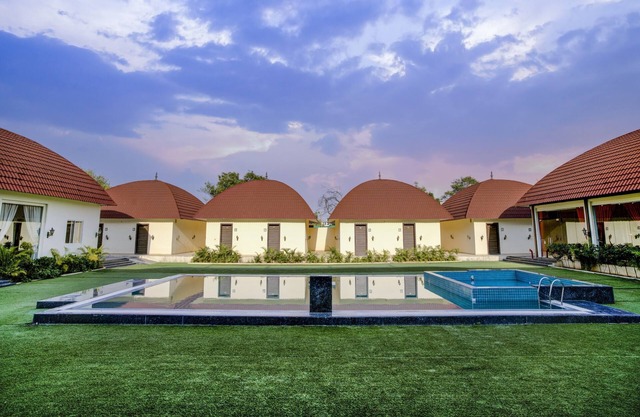 Palette - Madhogarh
