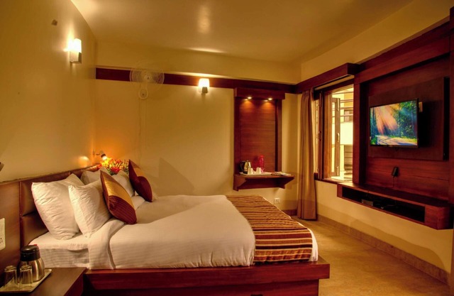 Palm apartment Bhagtpura