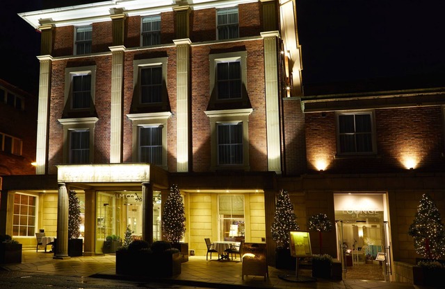 Palm Court Hotel