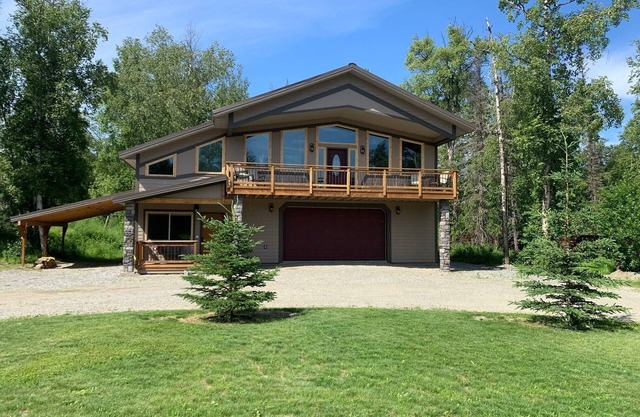 Palmer Alaska - Hatcher Pass Mountain Home Rental 3 Bed 3 Bath - Heated Garage!