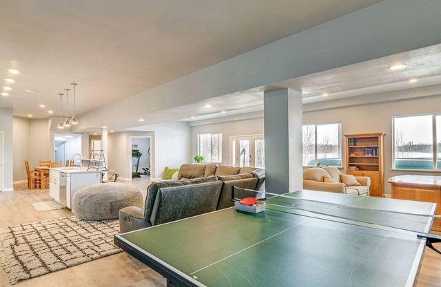 Palmer Apartment w/ Peaceful Pond & Kayaks!