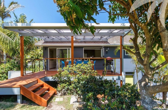 Palms House - Pacific Palms Holidays