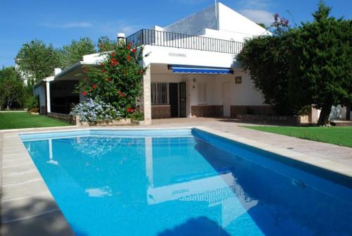 Palomera, Calafat, piscina, frente al mar, a 5 mn de la playa, wifi, zona residencial