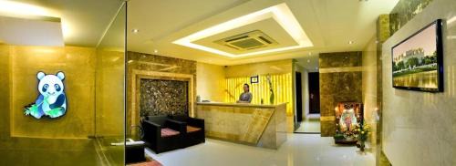 Panda Hotel