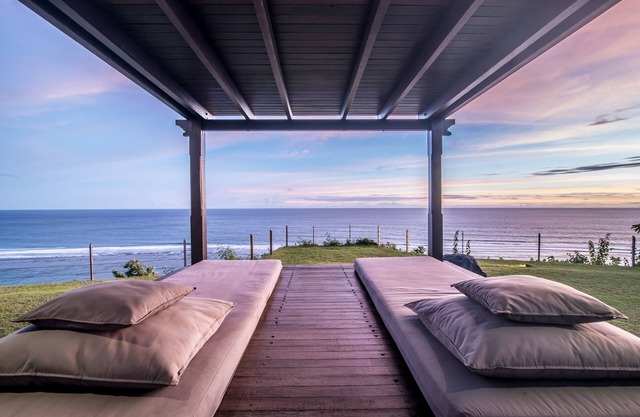 PANDAWA BEACH CLIFF EDGE ABSOLUTO VISTA AL MAR VILLA BALI 5 ESTRELLAS DE LUJO 3 DORMITORIOS