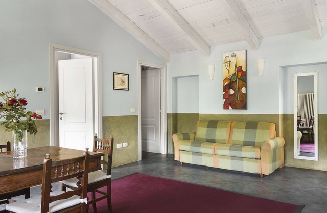 Apartamento-Premium-Baño Privado-Vista a la Piscina-Appartamento Quattro