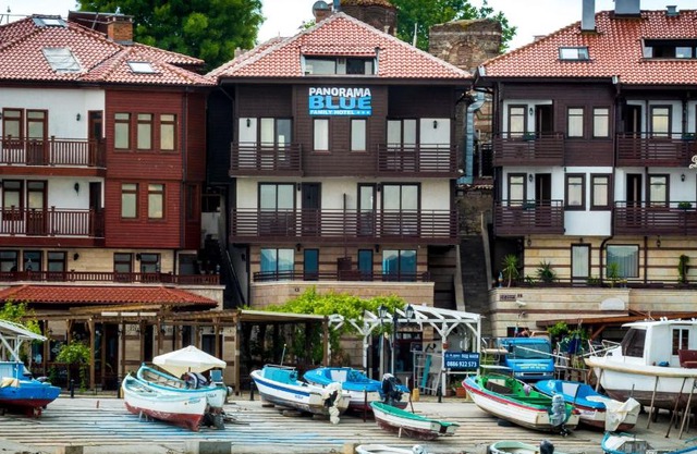 Panorama Blue Family Hotel and Free parking
