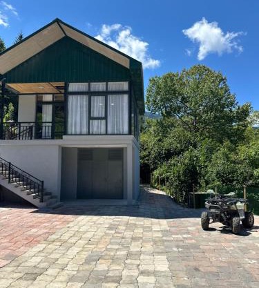 panorama cottages, tbeti