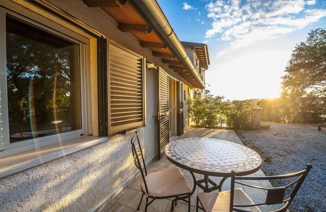 Nuevo apartamento para 4 personas en el corazón de la Toscana "La Sughera"