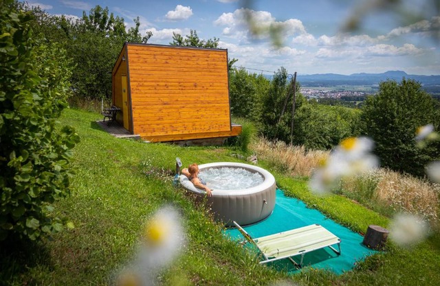 Panorama Glamping Visole