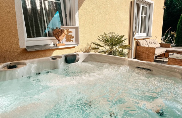 Panorama retreat; incl. private whirlpool