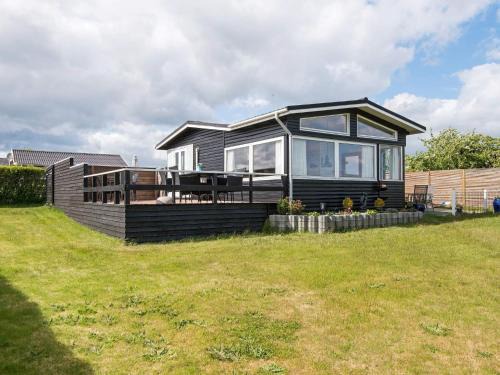 Panoramic Cottage Retreat-By Traum