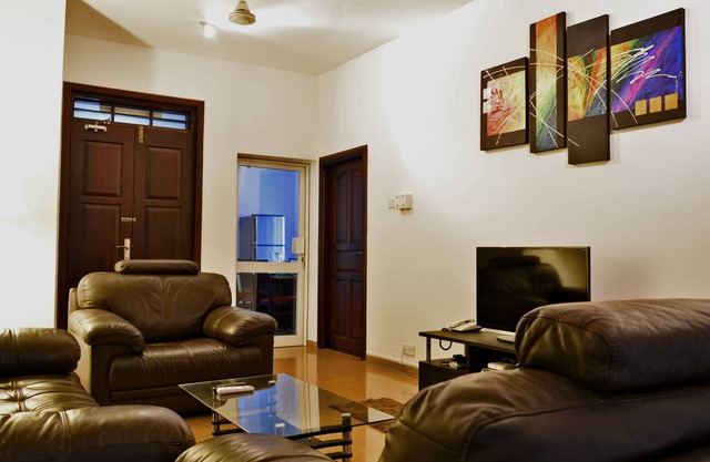 Panoramic Holiday Apartment Seagull Complex - Colombo