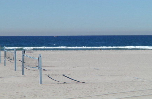 VISTA PANORÁMICA AL OCÉANO UNIDAD SUPERIOR DE 1 DORMITORIO EN EL CAMINO FRENTE AL OCÉANO