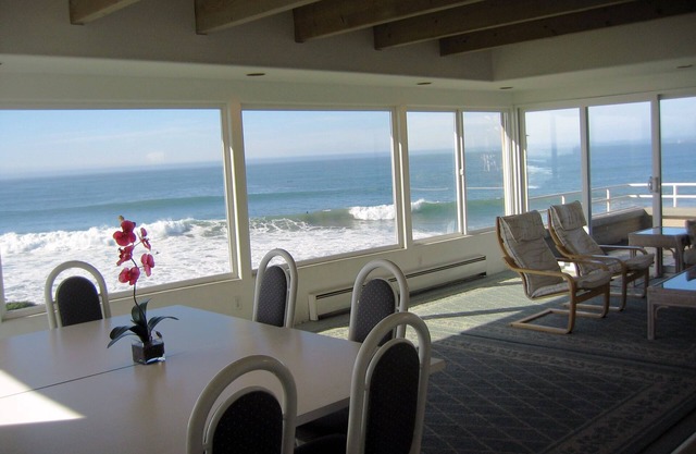 AwesomeView - de lujo frente al agua