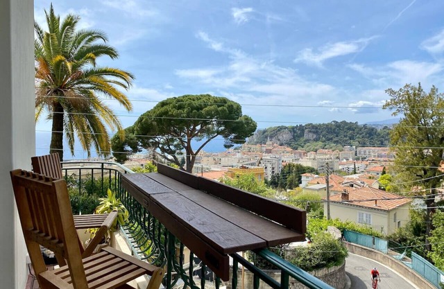 Panoramic Sea / City View 2 bedroom apartment