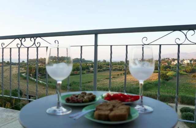 Panoramic sea view apartment in Polis-Latchi