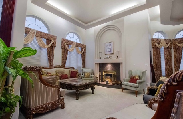 Panridge Estate 6-bedroom in beautiful Surrey with WiFi