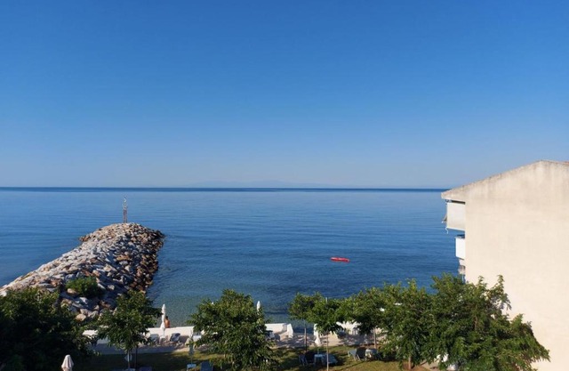 PANSION ALEXANDROS BY THE SEA