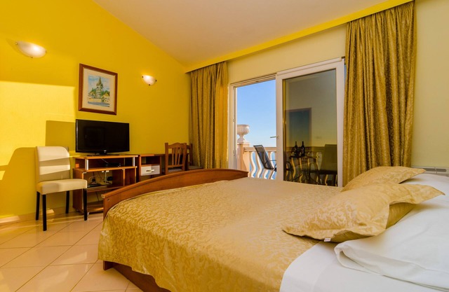 Pansion Villa Antonio - Two Bedroom Suite Family 17