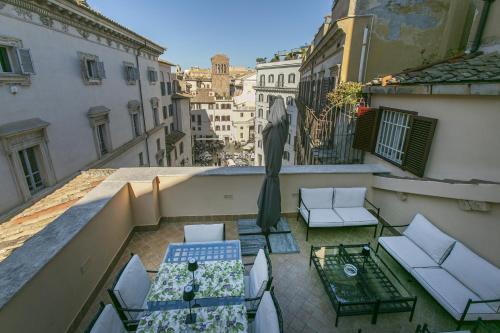 Pantheon Palazzo Nari Terrace #12
